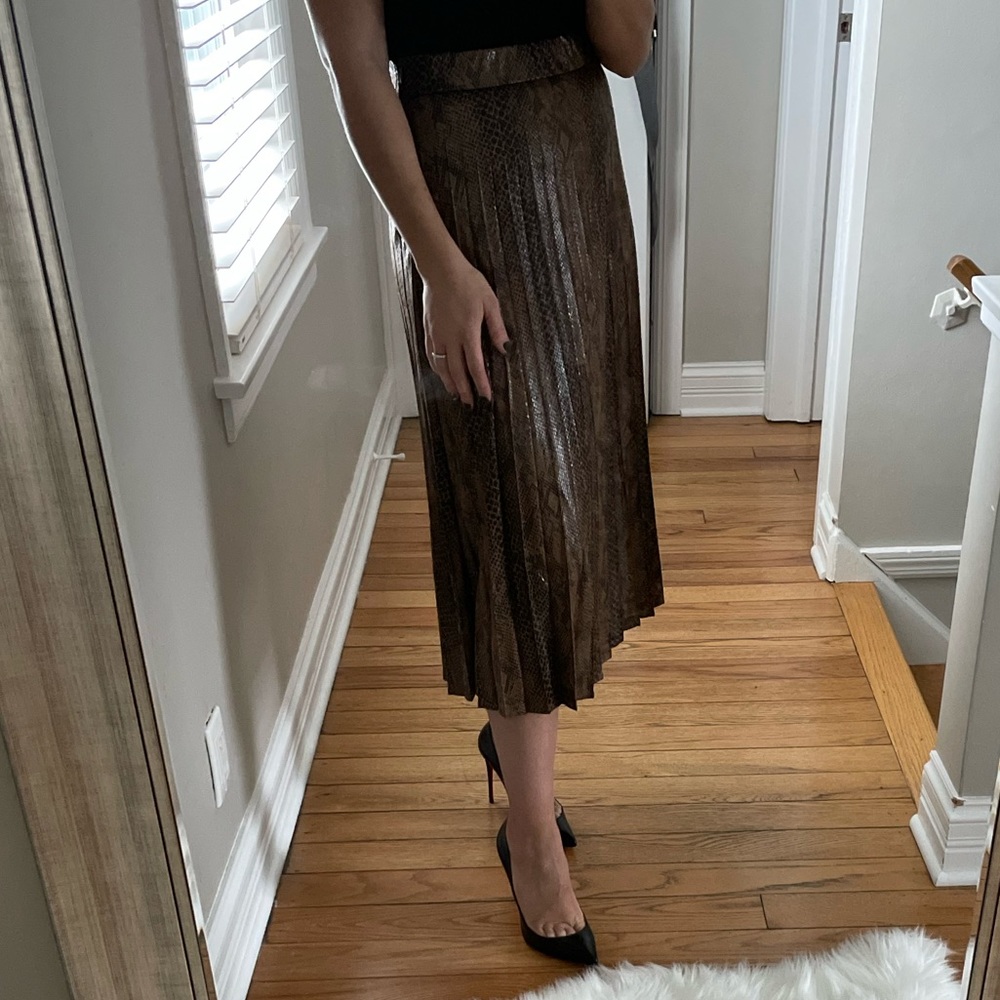 Snakeskin Pleated Maxi Brown Skirt, size S NWT